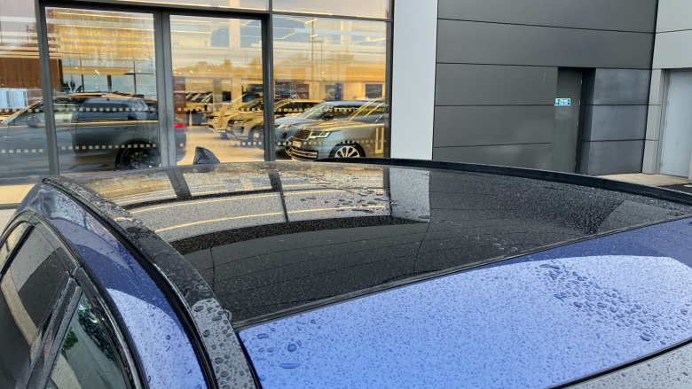 Jaguar F-Pace 2.0 D200 R-Dynamic Black 5dr Auto AWD Diesel Estate